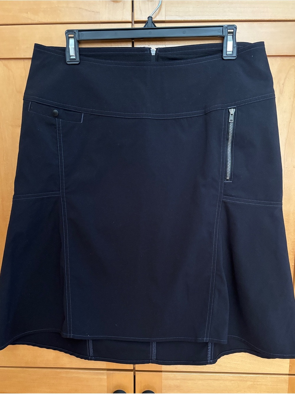 EUC Royal Robbins Discovery Strider Stretch Skirt Black Size 10